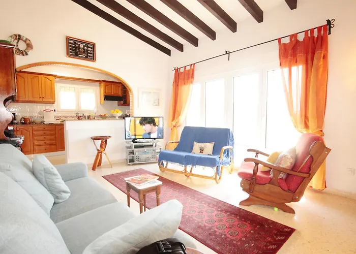 Calypso Villa *