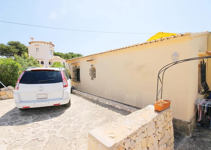 Calypso Villa